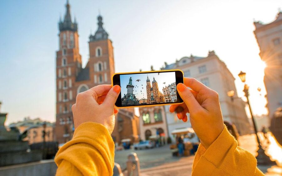 Krakow: Guided Old Town Tour - Starting at plac Szczepański