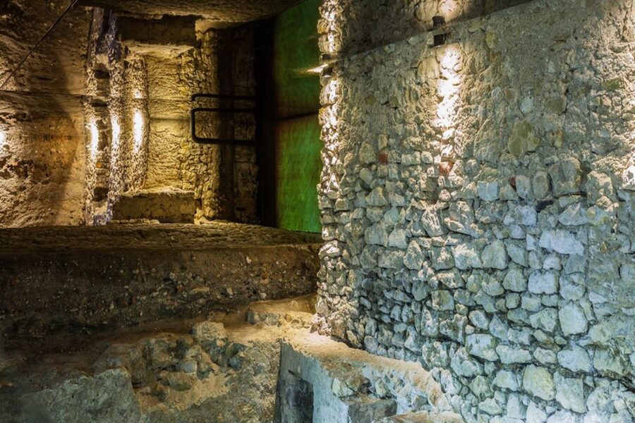 Krakow: Guided Tour of Rynek Underground - What the 4,000-Square-Meter Museum Reveals