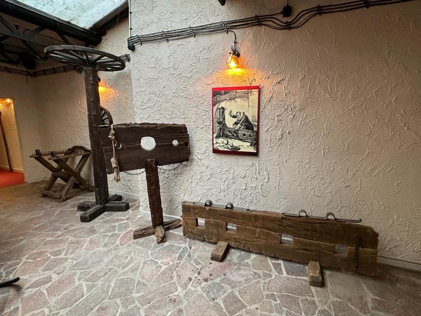 Kraków: Guided Tour of the Torture Museum - Key points to know before you go