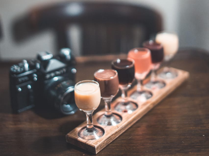 Kraków: Guided Vodka Tour with Food and Drink Tastings - The communist-era shot bar and old drinking customs