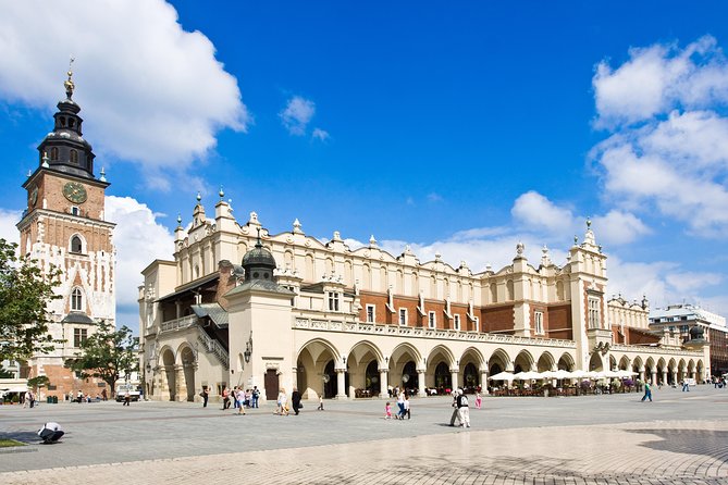 Krakow in a Day: City Tour by Electric Car - The real timing problem