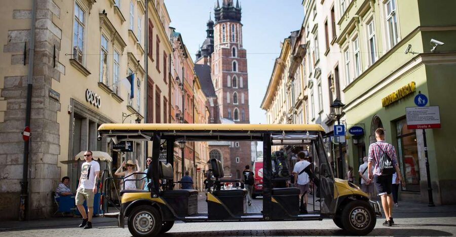 Krakow: Jewish Traces Private Electric Car Tour - Why an electric car works well in Krakow