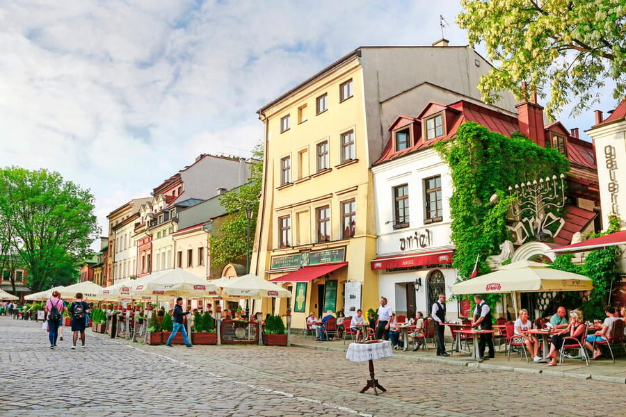 Krakow: Kazimierz, Schindler's Factory & Ghetto Guided Tour - Starting at the Old Synagogue in Kazimierz