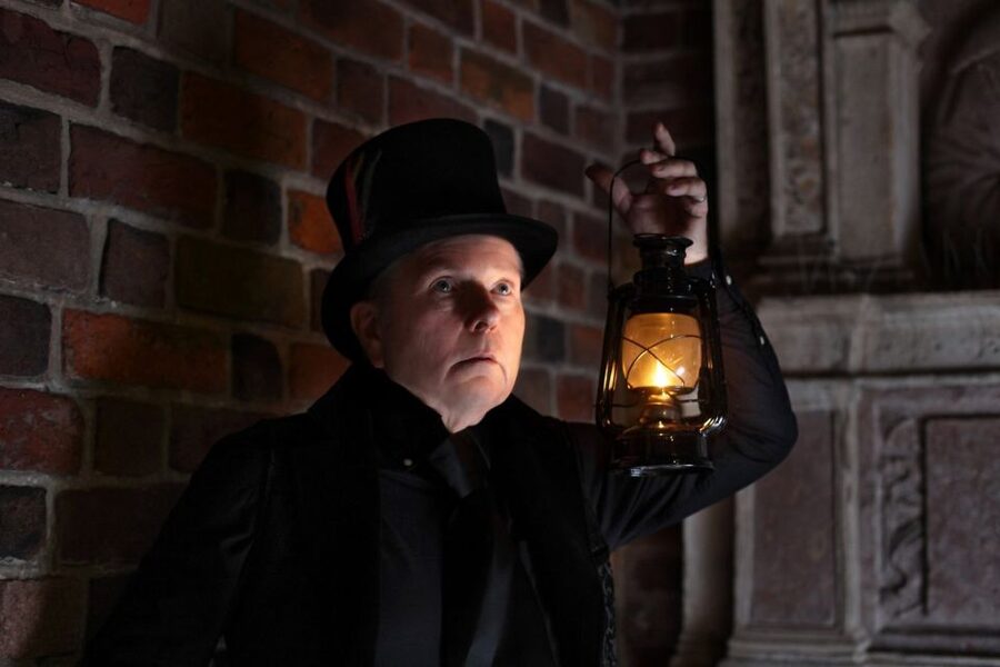 Krakow: Legends and Tales of Old Town Walking Tour - Ghosts, vampires, dragons, and Kraków’s darker side