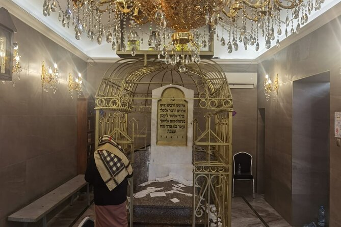 Krakow Lezajsk Lizhensk Private Transfer Rabbi Elimelech - Key points at a glance