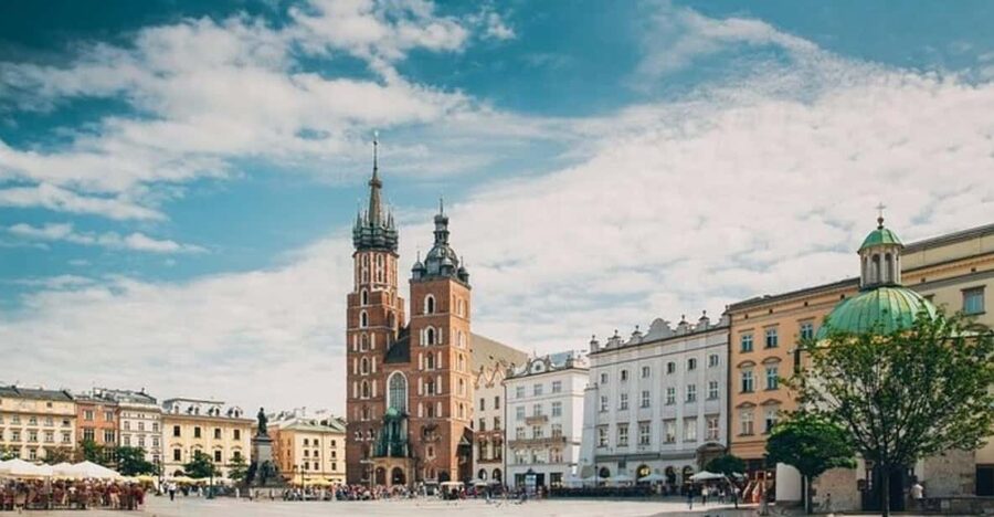 Krakow : Must-See Walking Tour With A Guide - Main Market Square gives you Krakow’s grand center
