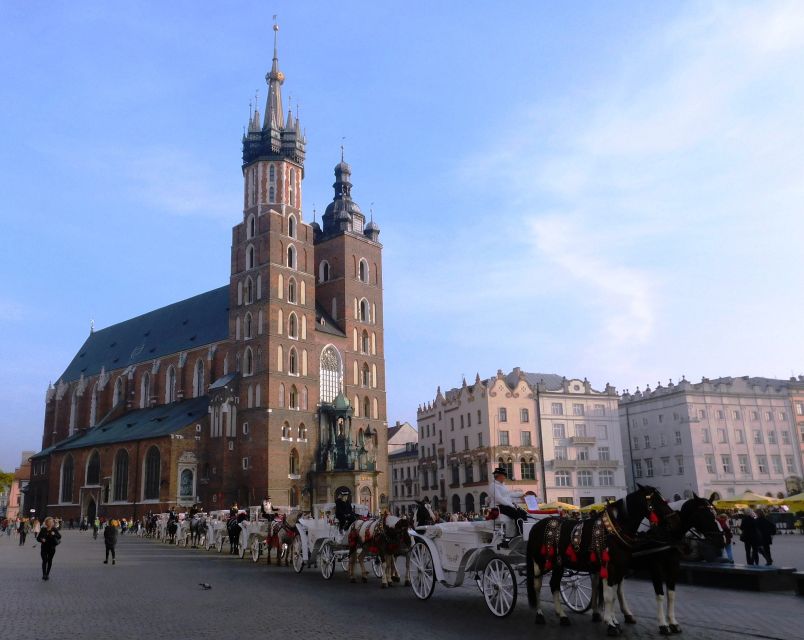 Krakow Old Town and Jewish Quarter in one guided walk - University life and St. Francis of Assisi Church