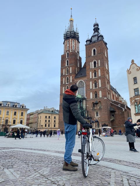Krakow: Old Town and Kazimierz Guided Bike Tour - Why this Krakow bike tour works as an introduction