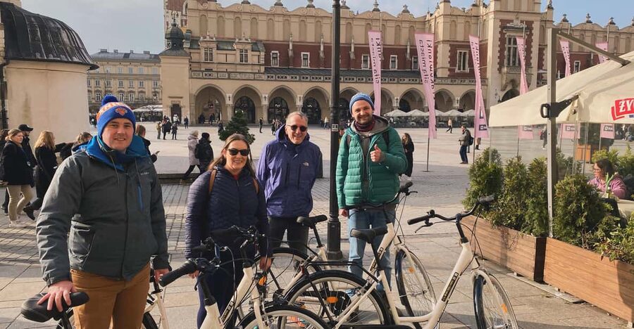 Krakow: Old Town and Kazimierz Guided Bike Tour - Wolnica Square and the changing face of Kazimierz