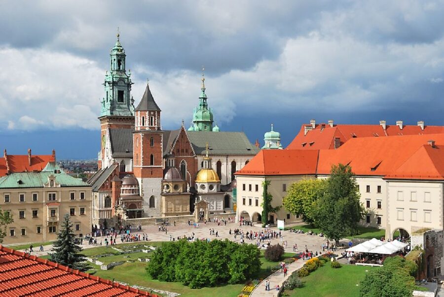 Krakow: Old Town Private Guided Walking Tour - The Barbican and Krakow’s old defenses