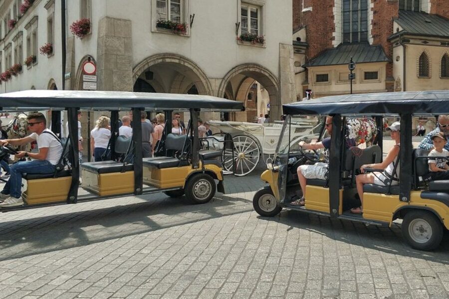 Krakow: Old Town, Wawel, and Underground Museum with Lunch - Timing, walking, and group comfort