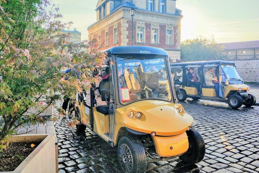 Krakow: Old Town, Wawel, and Wieliczka Salt Mine with Lunch - A two-course Polish lunch breaks up the sightseeing