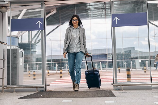 Krakow Private Airport Eco-transfer by Fully Electric car - The driver is part of the welcome
