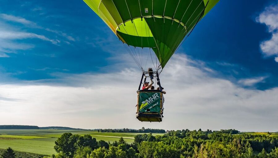 Kraków: Private Hot Air Balloon Flight with Champagne - Weather, health, and age restrictions