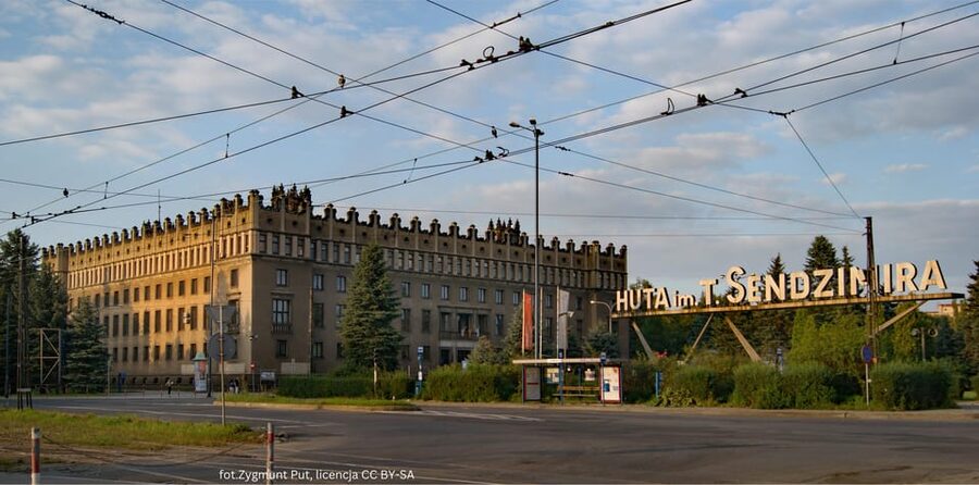 Krakow: Private Nowa Huta Adventure Tour in Communist Cars - Is the $108 price good value?
