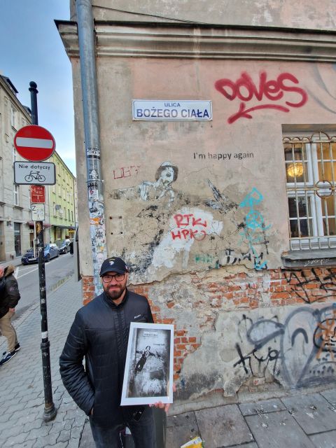 Krakow: Private walking tour on the trail of street art - Why this Krakow street art walk is worth your time