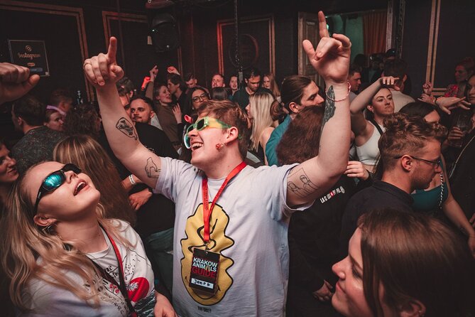 Krakow Pub Crawl with Free Alcohol & Karoake +4 Clubs/Bars - Key points to know before booking