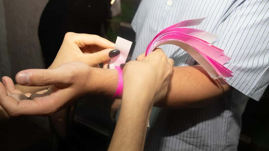 Krakow: Pub Crawl with Shots, Drinks & Skip-the-Line Entry - Key points at a glance