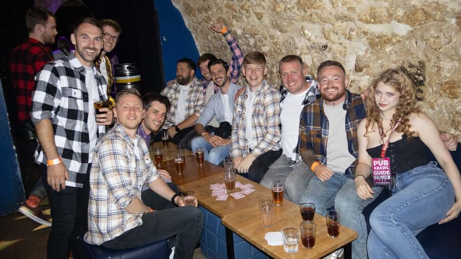 Krakow: Pub Crawl with Shots, Drinks & Skip-the-Line Entry - Skip-the-line entry at the clubs