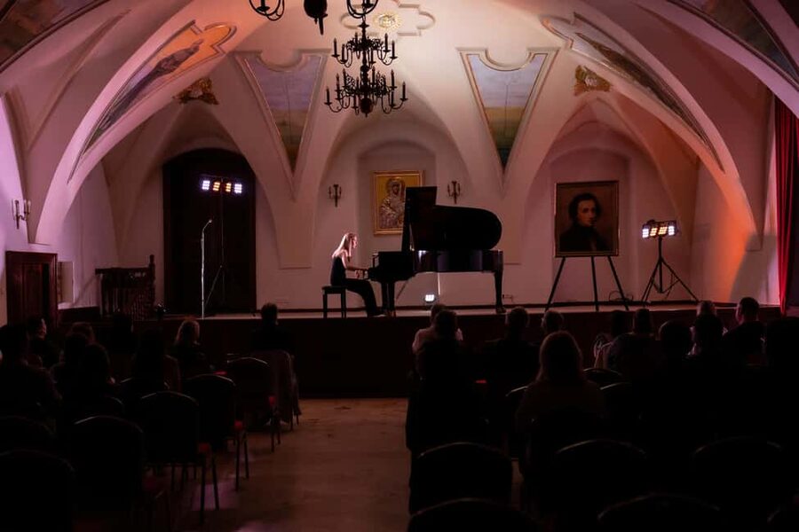 Kraków: Romantic Candlelight Chopin Piano Concert - Who will enjoy this Kraków concert most?