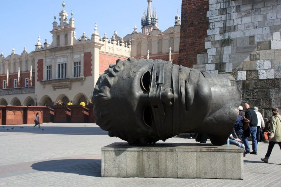 Krakow: Rynek Underground Museum Guided Tour - Why the 90-minute guided route works