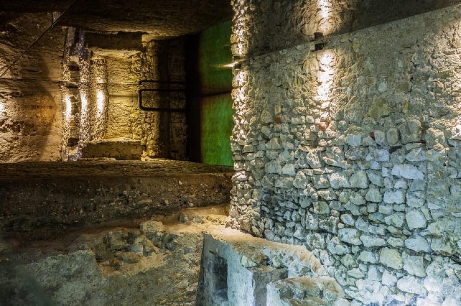 Krakow's Old Town, St. Mary's Church & Rynek Underground - Descending four meters at Rynek Underground