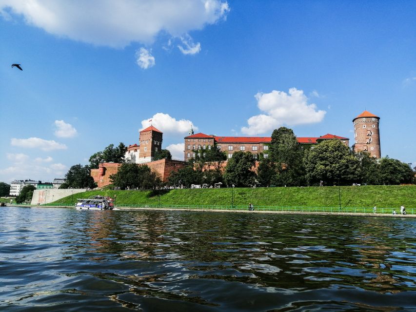 Krakow: Scenic River Cruise - Why a one-hour cruise works well in Krakow