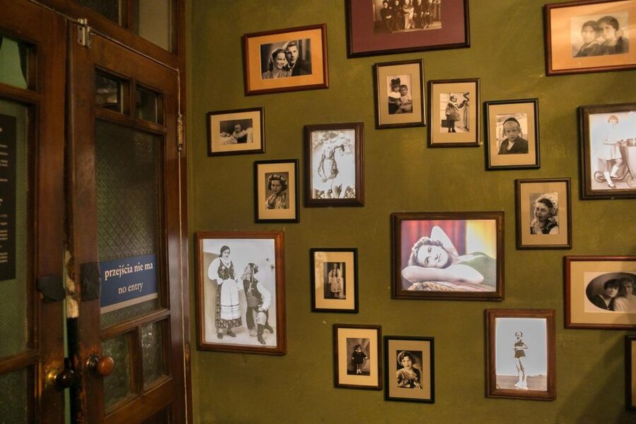 Krakow: Schindler Factory, Ghetto & Plaszow Camp Guided Tour - Why this tour works better than a museum visit alone