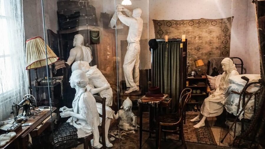 Krakow: Schindler's Factory Entry Ticket (Optional Guide) - Why a guide may be worth adding
