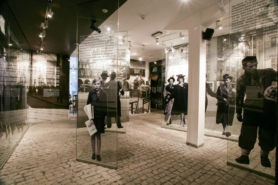 Krakow: Schindler's Factory Guided Tour with Entry Ticket - Following the first months of Nazi occupation