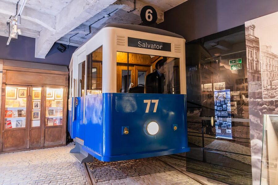 Krakow: Schindler's Factory Ticket with Guided Tour Option - The 1.5-hour itinerary and its pace