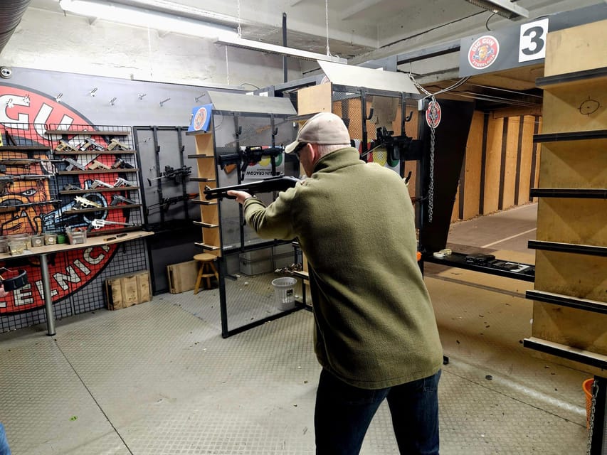 Krakow: Shooting range with hotel pickup - Tips for getting the most from the session