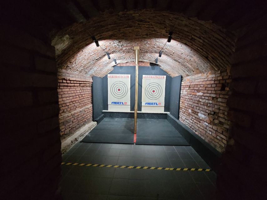 Kraków: Shurikens, Kunais, Knives, Tomahawks, Axes, Shooting - Who will enjoy this Kraków activity?