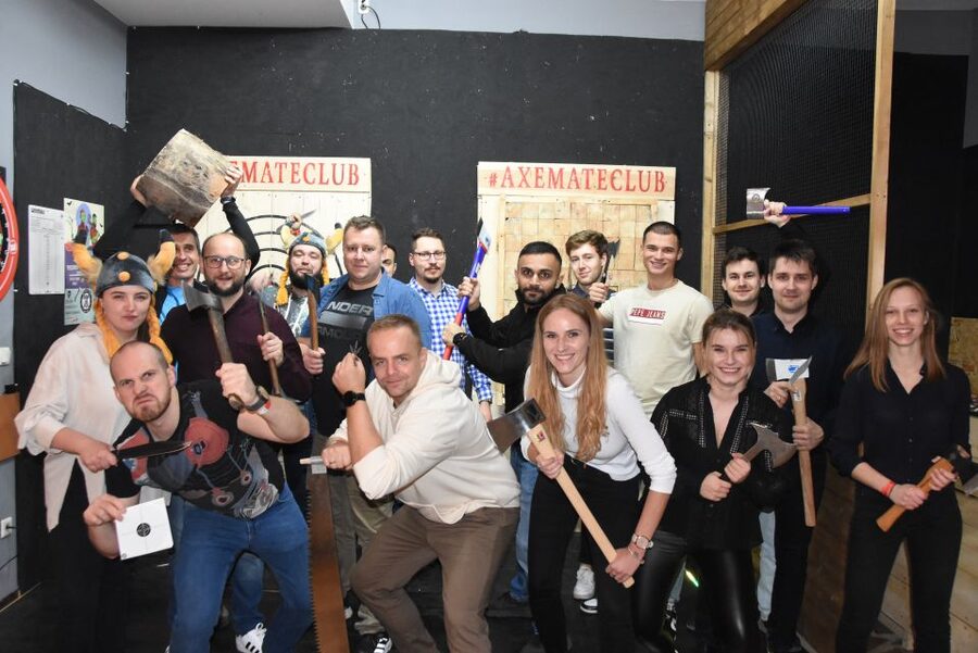 Kraków: Shurikens, Kunais, Knives, Tomahawks, Axes, Shooting - Ninja stars and kunai hooks
