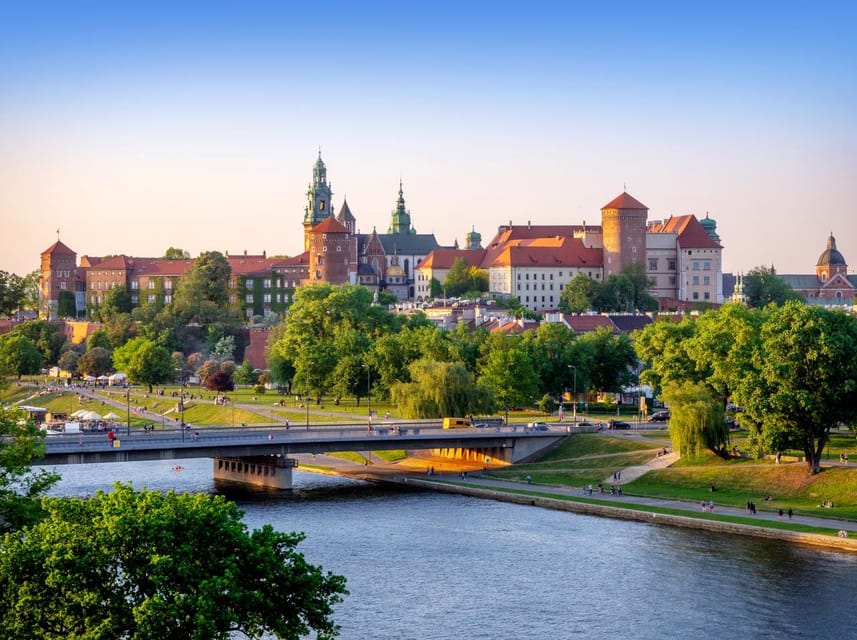 Krakow: Sightseeing Cruise on the Vistula River - The pace, timing, and value at $27