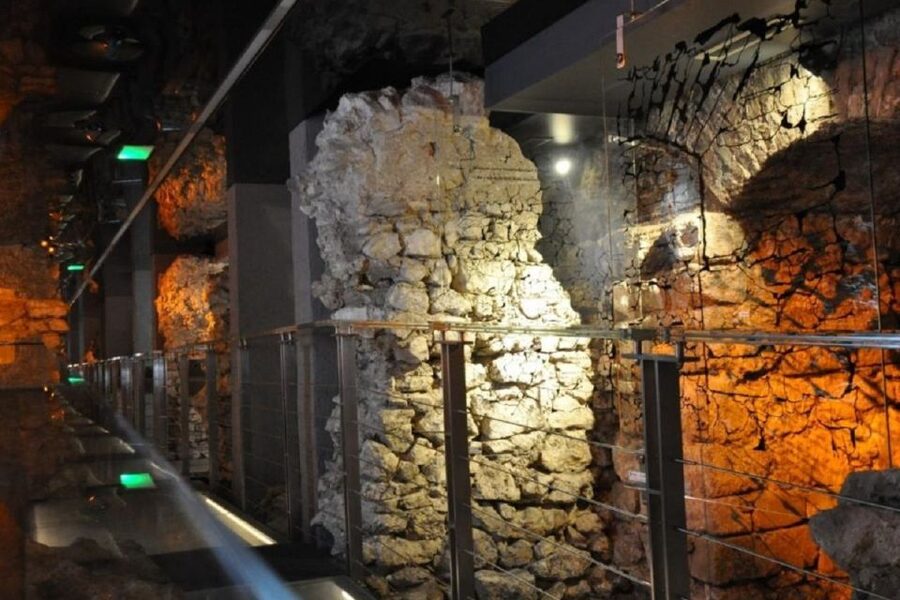 Krakow: Skip the Line Underground Museum Private Guided Tour - Your two-hour route through the Underground Museum