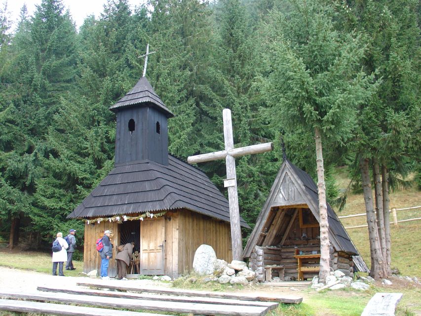 Krakow: Tatra Mountains and Zakopane Full-Day Private Tour - Chocholow and the Polish countryside