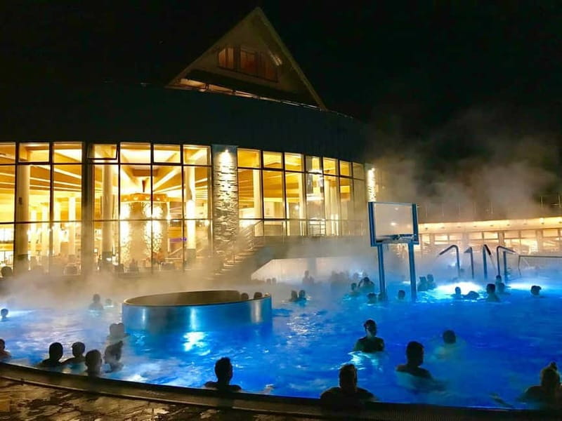 Krakow: Thermal Baths Evening Experience - Three hours at Chocholowska Thermal Baths
