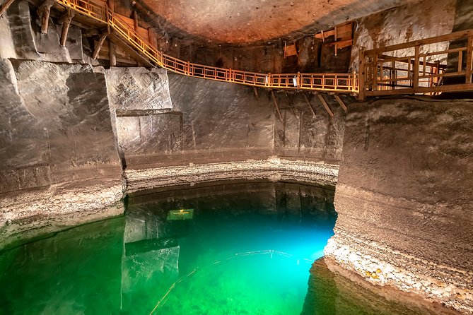 Krakow to Auschwitz Birkenau and Salt Mine 1 Day Tour - The early morning journey from Krakow