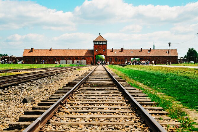 Krakow to Auschwitz-Birkenau Live Guided Tour & Hotel Pick-up - The return to Krakow and the real length of the day