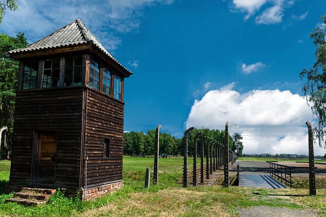 Krakow to Auschwitz-Birkenau: Private Round-Trip Experience - What independent visiting really means