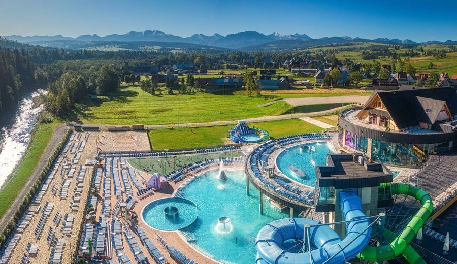 Krakow: Trip to Chocholow Thermal Baths in Tatra Mountains - The Healing Zone, salt cave, and sauna areas