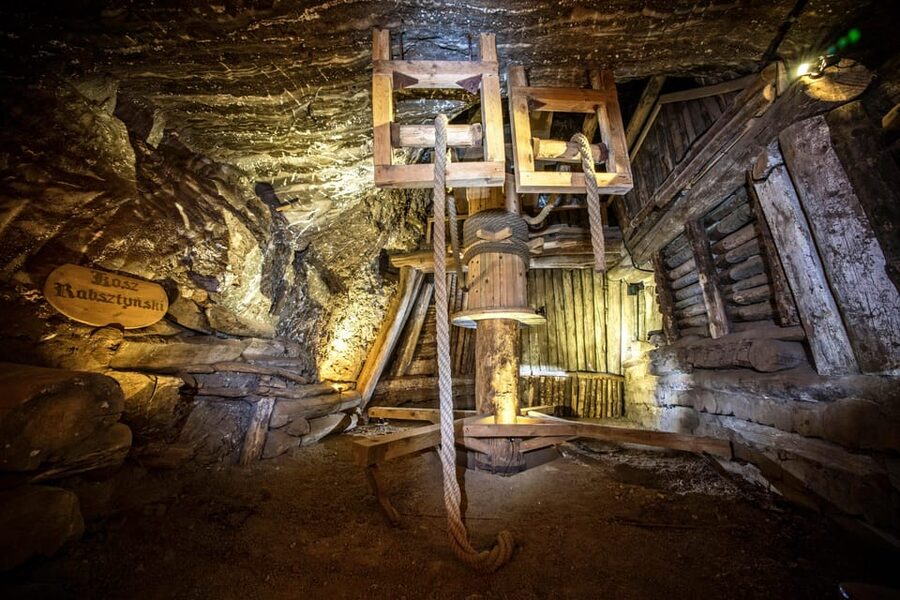 Krakow: UNESCO Underground Boat Expedition & Salt Mine Tour - The underground mining train