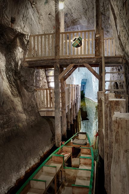 Krakow: UNESCO Underground Boat Expedition & Salt Mine Tour - Guides, audio support, and group comfort