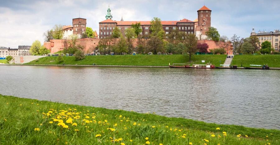 Krakow: Vistula River Cruise and Wieliczka Salt Mine Tour - Meeting at the Vistula River