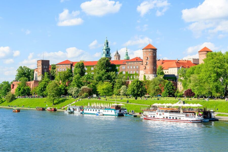 Krakow: Vistula River Cruise with Historical Views - What the boat ride feels like