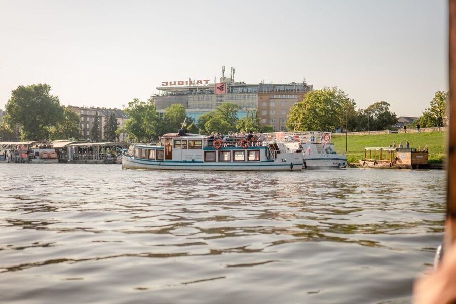 Krakow: Vistula River Sightseeing Cruise ️ - Who should book this Krakow cruise?