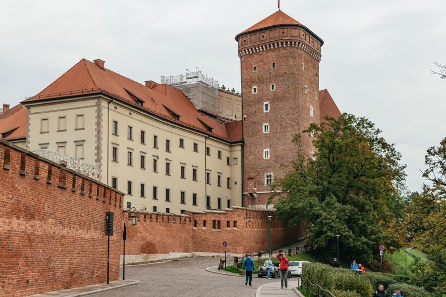 Krakow: Wawel Royal Hill with Optional Castle and Cathedral - Starting at Kanonicza 9 and St. Mary Magdalene Square