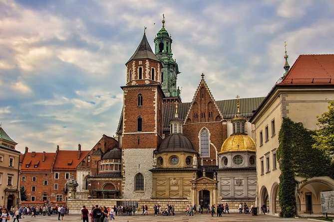 Krakow - Wawel Sightseeing of the Royal Hill - Starting on Krakow’s oldest street