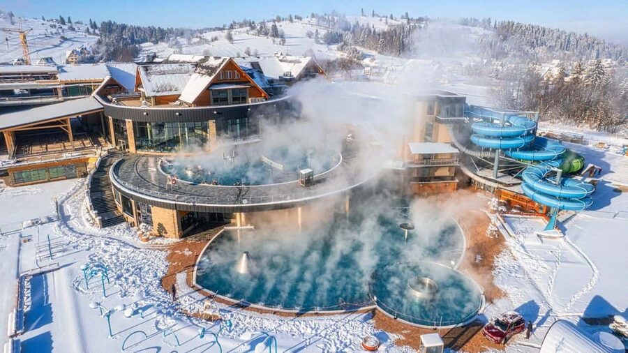 Krakow: Zakopane and Thermal Springs Tour with Hotel Pickup - A wooden village and the taste of Podhale